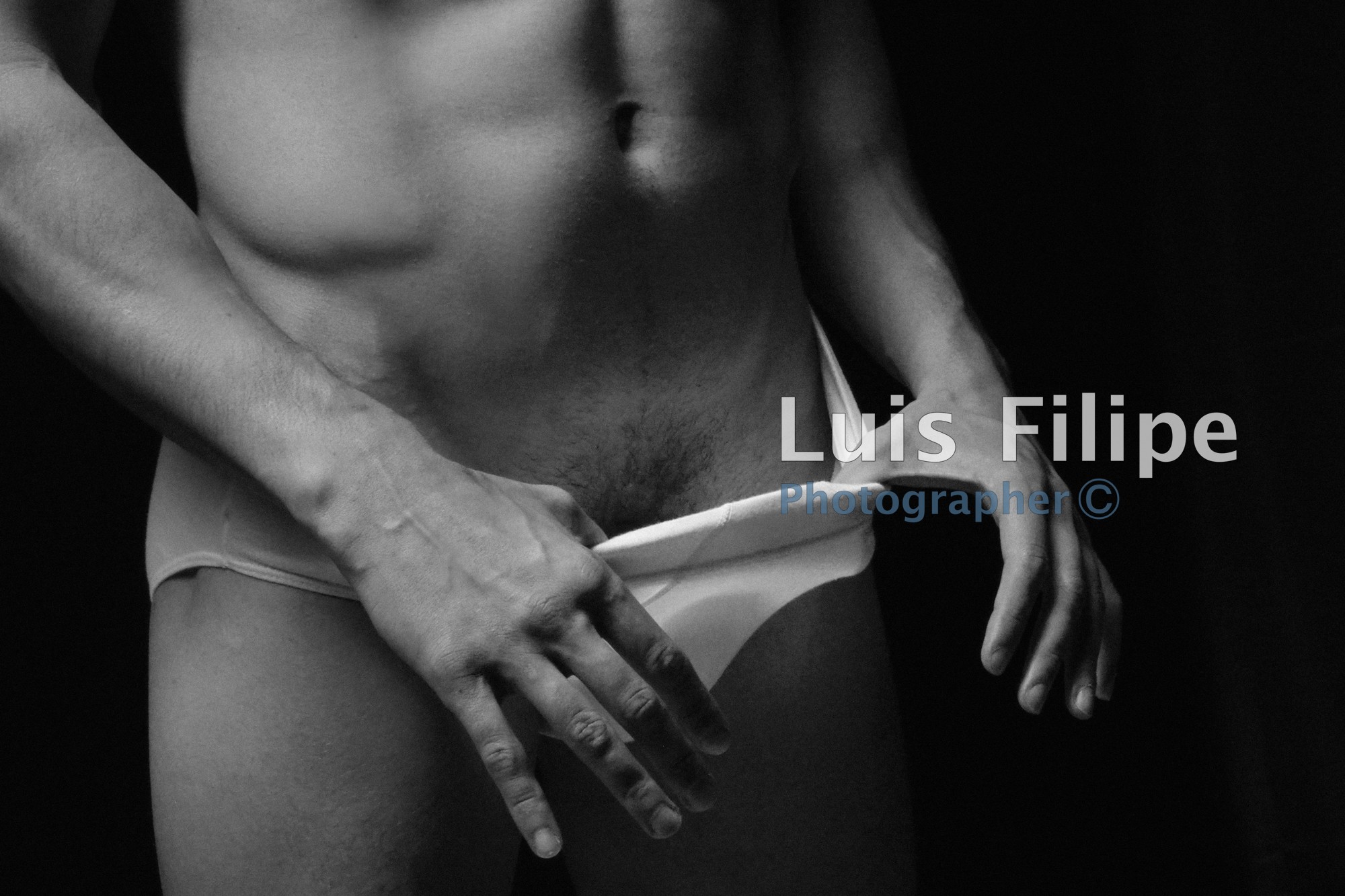 modelo masculino fotos sensuales fotógrafo Luis Filipe estudio en Avila